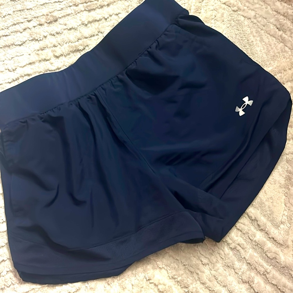 UNDER ARMOUR Navy Blue Size M Women’s Running Shorts Elastic Waist Athletic